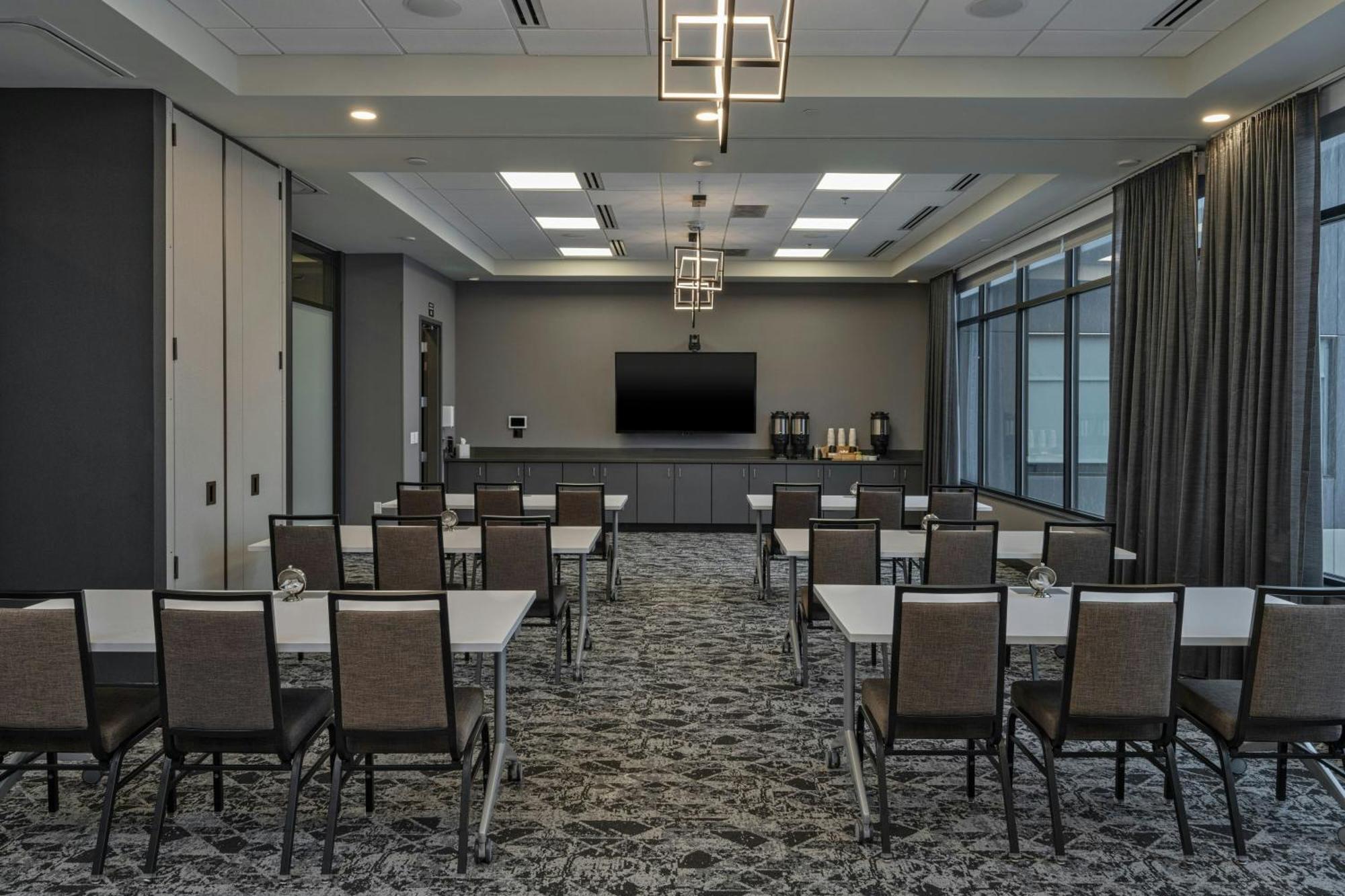 Springhill Suites By Marriott Colorado Springs Downtown Exterior photo